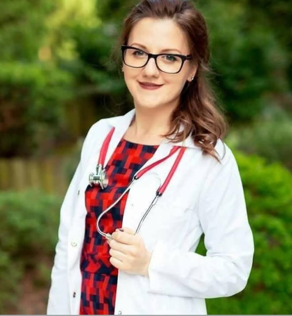 Dr. Bianca Moldovan